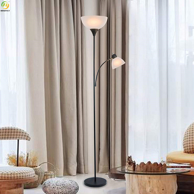 Lumière moderne verticale de plancher en métal LED pour le salon Sofa Nordic Retro