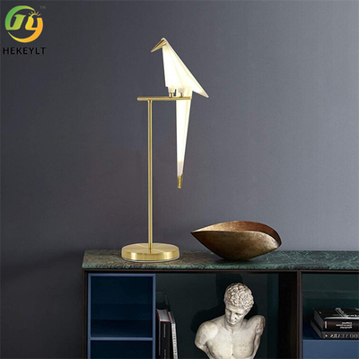 Unique créatif de lampe de table de chevet en métal d'E26 110V pour résidentiel