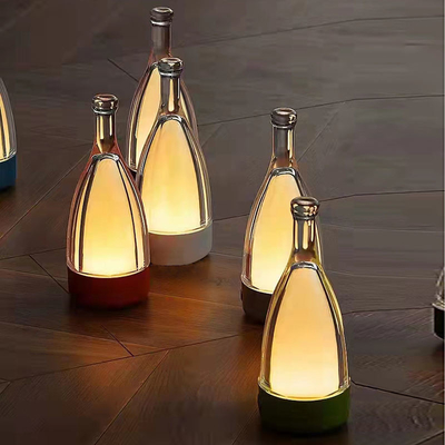 Forme ivre faite sur commande de bouteille d'hôtel de chevet de table de couleur moderne multifonctionnelle de la lampe trois