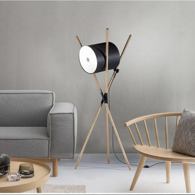 Style danois nordique 58x173cm de lampadaire en cuir du salon LED de noix