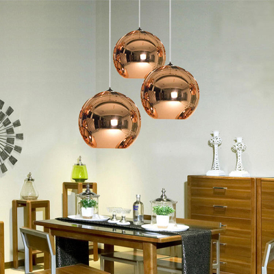 Lumière pendante de cuivre de boule en verre de miroir d'argent d'or pour la table de salle à manger d'île de cuisine de grenier