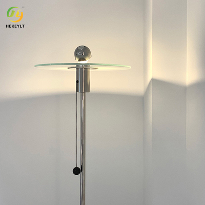 Lampe de sol Nordique simple à LED en métal Lampe de verre de chambre à coucher moderne