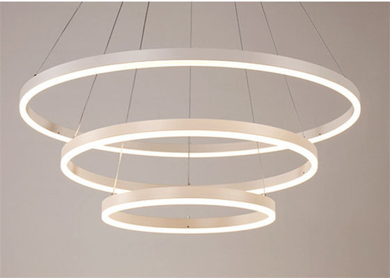 Zone pâle 25m2 Ring Chandelier circulaire moderne en aluminium acrylique