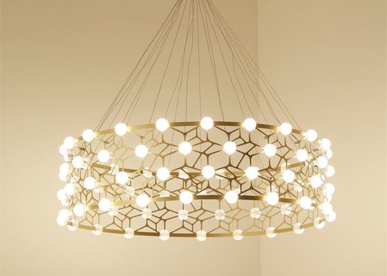L'abat-jour acrylique a mené les lumières pendantes de plafond 80cm moderne de la taille 60cm