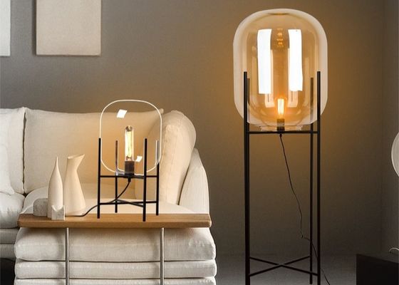 Lampe post-moderne nordique de table de chevet de boule en verre de salon d'E27 26*45cm