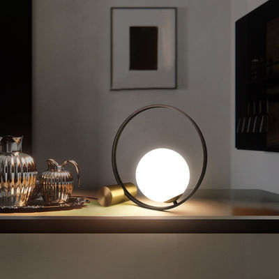 Lampe de lecture moderne de chevet de la taille 42cm de la longueur 40cm en métal de cercle